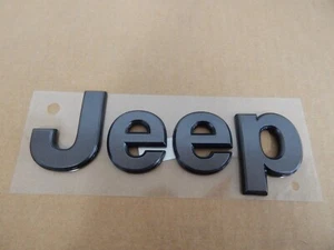 Nuevo OEM 2018-2022 Jeep Grand Cherokee Granito Cristal Capucha Emblema Placa de identificación - Imagen 1 de 3