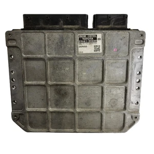 TOYOTA YARIS ECU / 89661-0D400 / MB275100-2504 / DENSO - Bild 1 von 3