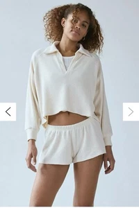 Urban Outfitters Damen Oberteil Weiß Pullover Sweatshirt Gr. Small Neu - Bild 1 von 6