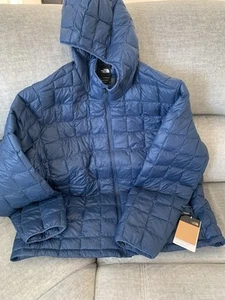 North Face Zip Up Jacket Thermoball Eco. 2XL 💯 Percent Authentic! - Picture 1 of 7