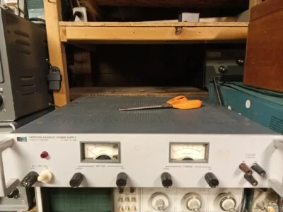 Fuente de alimentación HP HARRISON 6433B DC - Enciende, pero se corta Foto 1 de 2