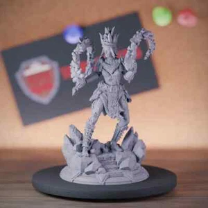 Earth Genasi Miniatur Dungeons and Dragons Mini DnD 5e TTRPG Pathfinder - Bild 1 von 8