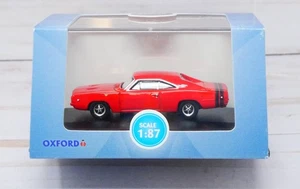 Oxford 87DC68001, 1968 Dodge Charger, Bright Red, 1/87 HO Scale - Picture 1 of 2