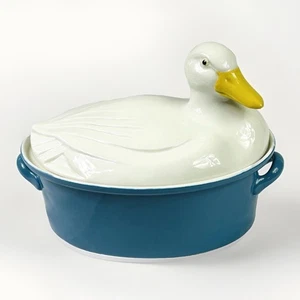 Vtg Hall Carbone Duck 3.5 Qt Casserole Dish 12” w/ Lid Blue White Ceramic - Picture 1 of 6