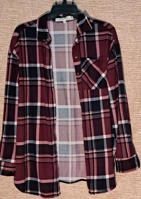 Eden & Olivia Plaid Maternity Shirt Women Red & Black Size Small #159 - Image 1 of 4