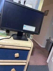 Dell E2014HC 20” LED Monitor WITH Power ~ Tested - Picture 1 of 6