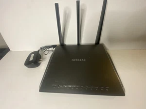 NETGEAR Nighthawk R7000 AC1900 Dual-Band Smart WiFi Router - Picture 1 of 5