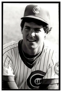 Scott Sanderson (1985) Chicago Cubs Vintage Baseball Postcard Rd6 - Picture 1 of 2