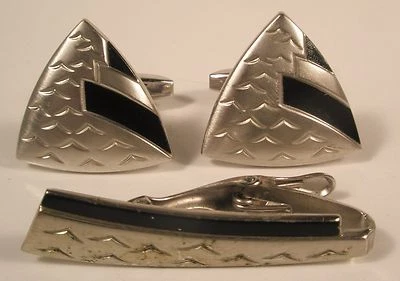 Juego de gemelos y barra de corbata FOSTER asimétricos tono plata y rayas negras de colección Foto 1 de 4