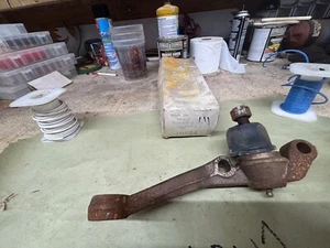 TRW 10251 LEFT BALL JOINT 9w. 1970 -1972 DODGE PLYMOUTH WITH DISC BRAKES - Picture 1 of 5