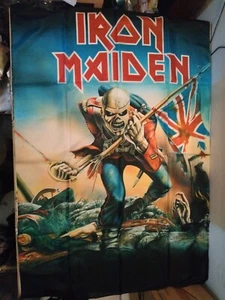 IRON MAIDEN Unused TEXTILE POSTER FLAG the trooper - Picture 1 of 6