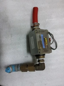 Materiales Aplicados 1270-01429 SW H2O FLOW 1.0"FNPT 0-95.0 LPM AMAT - Imagen 1 de 6