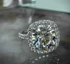 Anillo de boda de diamantes cultivados en laboratorio de corte redondo de 2,20 quilates con certificación IGI - Imagen 1 de 13
