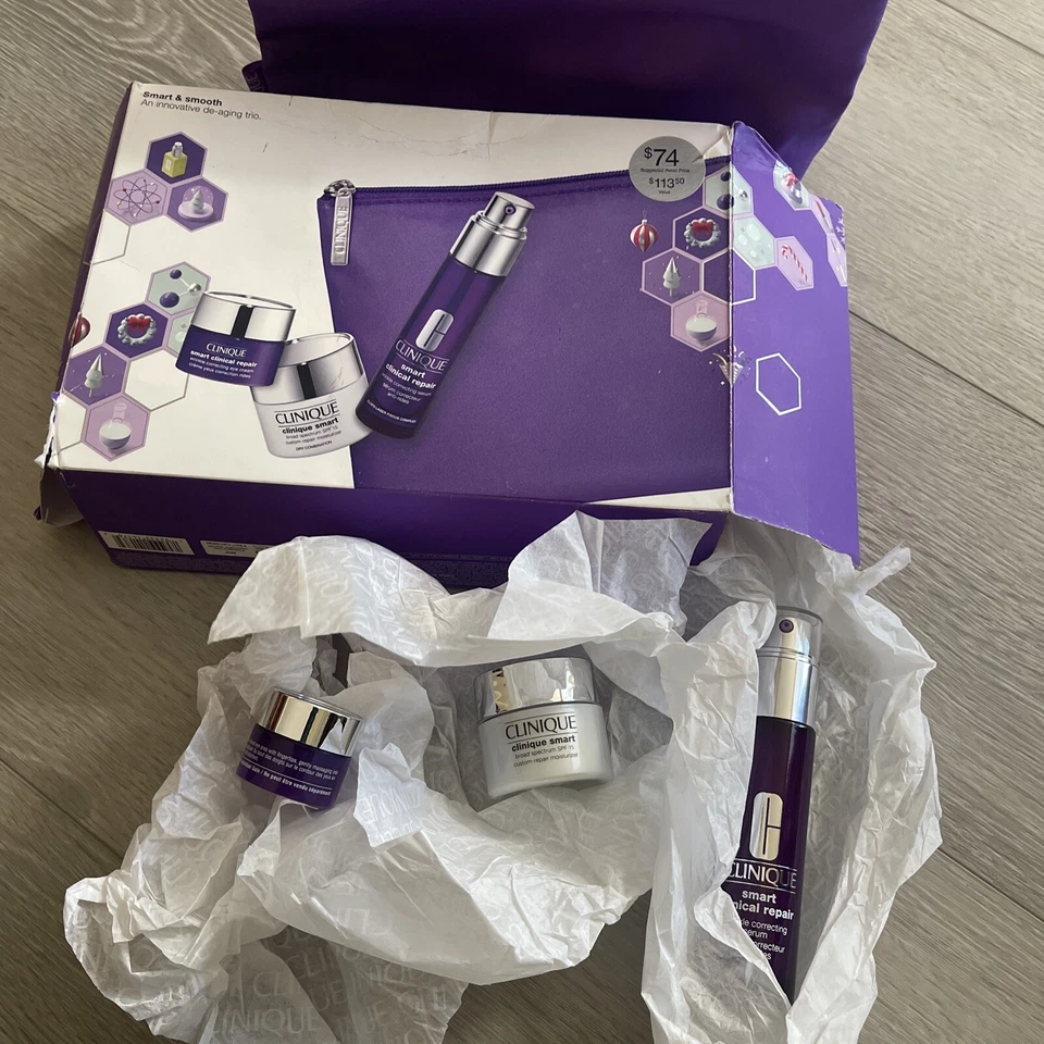 Clinique Smart & Smooth An Innovation De- Aging  Trio - Rough Box - Image 1 of 1