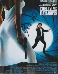 John Glen HANDSIGNIERT 8x10 Foto Autogramm James Bond Regisseur lebende Tageslichter - Bild 1 von 2