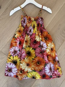 Girls Dolce & Gabbana Smocked Daisy Dress Size 9/10 - Picture 1 of 5
