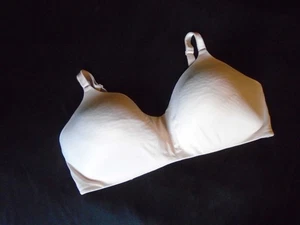 40DDD Beige Nylon Soft Cup Wireless TORRID T-Shirt Bra 40DDD - Picture 1 of 5