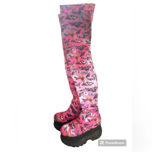Botas hasta el muslo Dolls Kill. - Imagen 1 de 8
