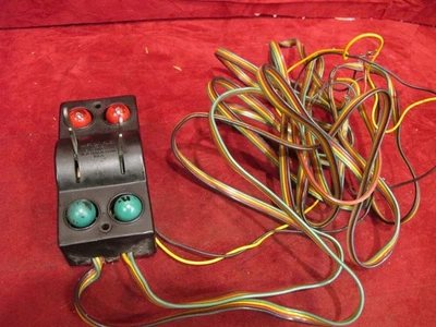 American Flyer  S Gauge Dual Lighted Switch Controller Wired. - Image 1 of 4