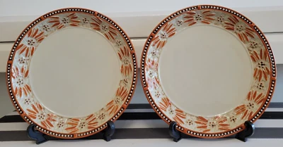 2 TEMPTATIONS BY TARA OLD WORLD DINNER PLATES ORANGE AND BROWN 10 INCHES - Image 1 of 4