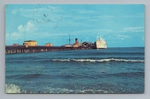 Tela Honduras Muelle de Tela Ship Pier Ocean View Vintage Postcard - Picture 1 of 2