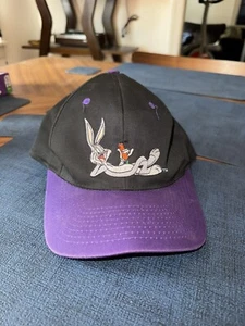 Vintage 1993 Drew Pearson Companies Bugs Bunny Snapback Hat, Looney Tunes Cap - Picture 1 of 4