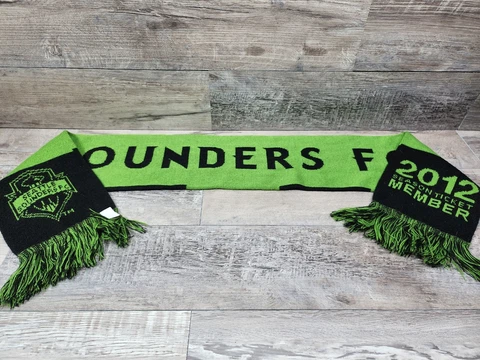 Seattle Sounders Adidas Scarf Striped Spell Out 2012 Season Ticket Member Green~ Cover