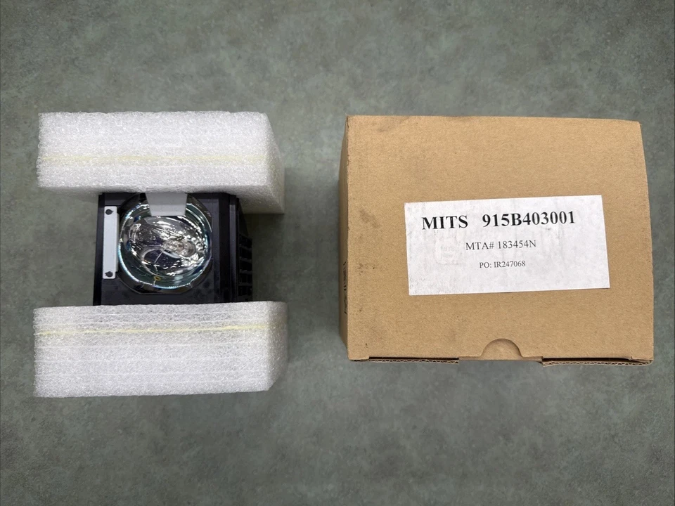 Mitsubishi 915B403001 запасная лампа высокого качества - Изображение 1 из 4