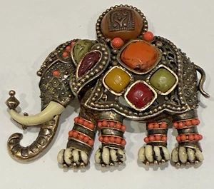 DE COLECCIÓN BROCHE ELEFANTE HATTIE CARNEGIE U/S - Imagen 1 de 4