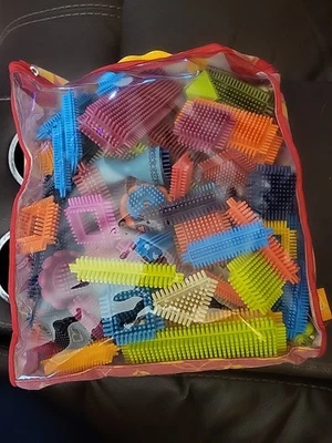 Battat Bristle Block  Lot Stem Building Blocks Interlocking Parts In Bag - Image 1 of 4
