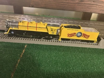 Lionel O Gauge Barnum And Bailey Circus Train Set - Image 1 of 4