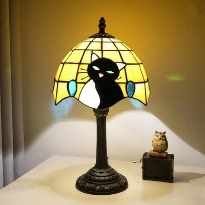 Small Tiffany Lamp Stained Glass Table Lamp Elegant Cute Retro Vintage Style ... - Image 1 of 4