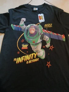 Toy Story Buzz Lightyear X Shoe Palace T-shirt Mens MEDIUM Brand New! Disney - Picture 1 of 6