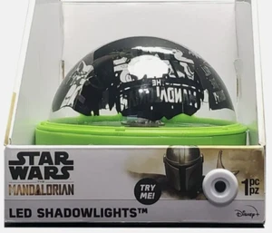 2022 DISNEY STAR WARS DIE MANDALORIANISCHEN LED-SCHATTENLICHTER WEIHNACHTSLICHTSHOW - Bild 1 von 8