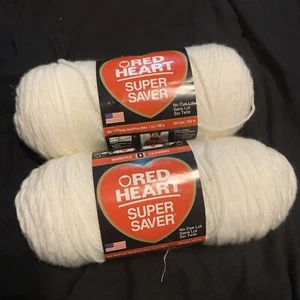 Lote De 2 Madejas Hilo Corazón Rojo En Color Blanco Suave Bebé Sin Tinte Lote Crochet Tejido - Imagen 1 de 3