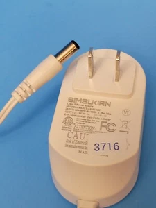 SIMSUKIAN Power supply SK02T-1200100U 12V 1A - Picture 1 of 4