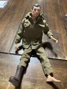 1964 12" GI Joe Action Figure Patent Pending - Brown Hair - Picture 1 of 11