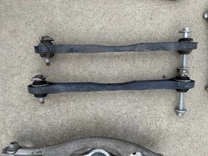 06-13 BMW 335i E92 E81 E90 Rear Right Left Side Control Arm SET 2406290 OEM 48K - Picture 1 of 3