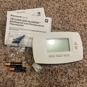Honeywell MultiPRO 700 Multi Speed Multi Purpose TB7100A1000 Thermostat - Picture 1 of 4