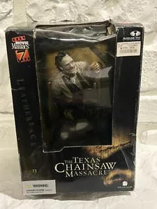 McFarlane Toys Movie Maniacs Series 7: Leatherface TCM 12in Actionfigur NEU - Bild 1 von 7