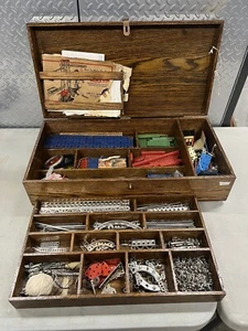 A C Gilbert The New Erector Set 1936 in wood case - Picture 1 of 24