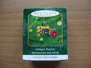 HALLMARK CHRISTMAS ORN. NIB TRACTOR QXM5252 VINTAGE RETIRED 2001 5TH IN SERIES - Picture 1 of 3