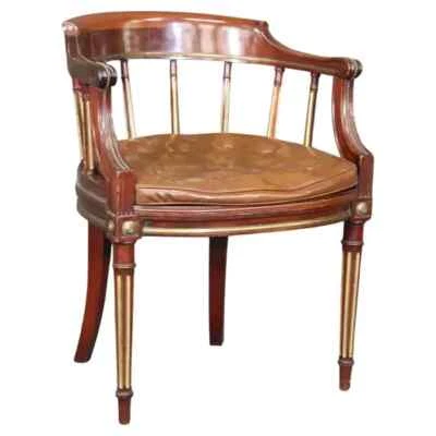 Antiguo sillón francés estilo Luis XVI caoba con soportes de latón Foto 1 de 4