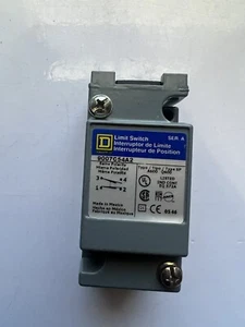 SQUARE D 9007C54A2 SER. A LIMIT SWITCH Without The Head - Picture 1 of 6
