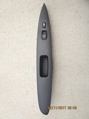 04 - 05 INTERRUPTOR VENTANA ELÉCTRICA LADO DERECHO PASAJERO HATCHBACK TOYOTA SCION XA 5D Foto 1 de 4