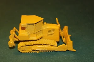 1-160TH N SCALE CATERPILLAR BULLDOZER KIT - Picture 1 of 5