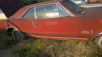 Puerta delantera derecha pasajero 2 puertas manual para Oldsmobile Cutlass 1967 1008398 Foto 1 de 4