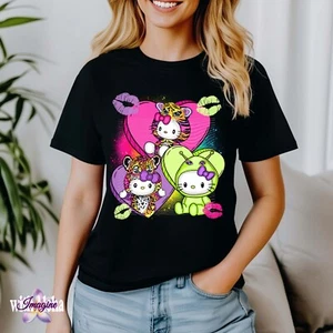 Linda Camiseta Gráfica Corazones Kawaii - Diseño Colorido de Moda - Imagen 1 de 6
