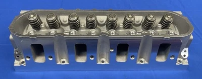 Chevy 6.0 6.2 #823 #821 GM LS3 L92 L94 puertos cuadrados nueva culata. Foto 1 de 4