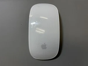 Mysz bezprzewodowa Apple Magic Mouse 2 - srebrna A1657 - Zdjęcie 1 z 4